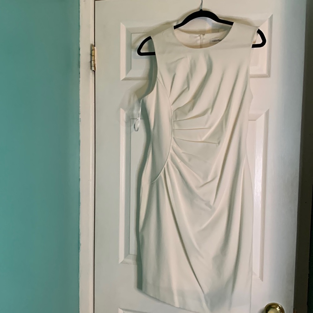 Calvin Klein, Size 8, White